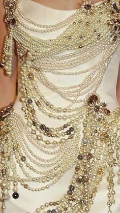 Glamour Vintage, Runway Fashion Couture, Dress Inspiration, Mode Inspo, Glam Dresses, Mode Vintage, Looks Vintage, Fancy Dresses, Fashion Details