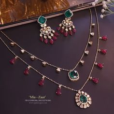 Mia-Zaar Moissanite Polki Necklace Set Modern Indian Jewelry, Polki Necklace Set, Mint Jewelry, Simple Jewellery, Gold Jewellry, Fancy Jewellery Designs, Polki Necklace, Colour Stone