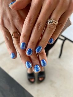 Cute blue summer nails! Blue Unique Nails, Blooming Gel Nails Short, Summer Blooming Gel Nails, Super Short Summer Nails, Short Nail Inspo Summer 2024 Square, Short Blooming Gel Nails, Nail Art Summer Blue, Blue Blooming Gel Nails, Short Gel Nails Blue