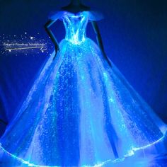 Dark Wedding Dress, Fiber Optic Dress, Light Up Dresses, Asian Wedding Dress, Pretty Quinceanera Dresses, Fancy Frocks, Fairy Tale Wedding Dress, Dark Dress, Cute Prom Dresses