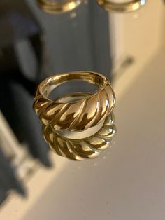 Available on site. Rings Aesthetic, Handwriting Necklace, Fancy Jewellery Designs, Jewelry Photoshoot, Luxe Jewelry, Gold Aesthetic, Dope Jewelry, Jewelry Picture, Classy Jewelry