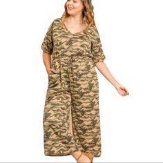 Umgee Camouflage Crop Plus Size Jumpsuit Short Sleeve Pockets Nwt Size 1x Pretty, Trending Camo In Green Jumpsuit With Faux Tie At Elastic Waist, Sleeves Have Cuffs. Nice Weight Fabric For Fall. Measurements-Bust: 26” Waist: 18.5” Rise: 13” Inseam: 22.5” Material: 94% Polyester Casual Camouflage Jumpsuits And Rompers For Spring, Casual Camouflage Jumpsuit For Spring, Jumpsuit Short Sleeve, Jumpsuit Short, Green Jumpsuit, Plus Size Jumpsuit, Short Jumpsuit, Green And Brown, Camouflage