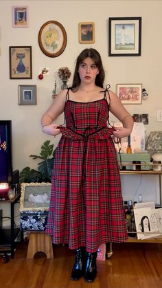 Marceline Fashion, Christmas Dress, Cute Fits, Winter Looks, Festival Wear, Diy Fashion, Personal Style, Fashion Inspo, Festival