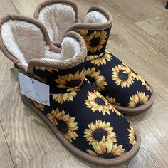 New Without Box! #O Sunflower Stuff, Casual Yellow Closed Toe Boots, Sunflower Sandals Shoes, Sun Flower Shoes, Sunflower Cowgirl Boots, Vans Women Sunfkower, Sunflower Boots, Painted Shoes Diy, Camo Purse