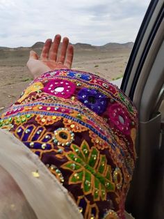 Patiyala Dress, Afghani Clothes, Shark Bait, Business Branding Inspiration, Stylish Mehndi, Stylish Mehndi Designs