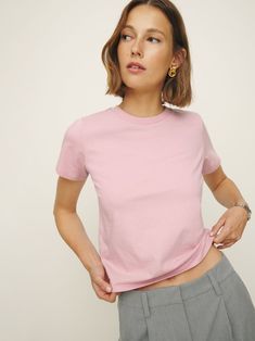 Basic Organic Cotton Spring T-shirt, Fitted Basic Organic Cotton Top, Fitted Basic Top In Organic Cotton, Plain Pink Cotton Tops, Pink Plain Cotton Tops, Fitted Basic Organic Cotton T-shirt, Effortless Everyday Cotton Tops, Fitted Organic Cotton Basic T-shirt, Spring Organic Cotton Stretch Tops