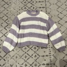 This Nwt And Never Worn Striped Sweater Is Thick, Super Comfortable And Features A Quilted Pattern. Two Color Crochet Sweater, Shop Stevie, Raglan Sweater, Quilted Pattern, Random Pictures, Winter Fits, Purple Sweater, Color Block Sweater, Purple And White