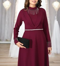 Made of double crepe fabric. It is an unlined dress. There is a zipper on the back. The dress is 155 cm long. There is a chain detail on the collar and sleeves Elegant Formal Abaya For Fall, Elegant Abaya With Modesty Panel For Fall, Elegant Fall Abaya With Modesty Panel, Elegant Fitted Abaya For Fall, Elegant Evening Abaya For Fall, Elegant Fitted Fall Abaya, Elegant Workwear Abaya In Maxi Length, Formal Maxi Dress For Eid, Long Dress For Eid Formal Occasion