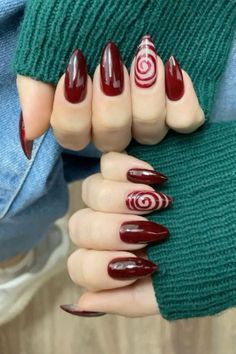 Nails With Spirals, Goth Grunge Nails, Spiral Nail Designs, Red Spiral Nails, Rob Zombie Nails, Red Nail Outfit, Uzumaki Nails, Red Nail Ideas Acrylic, Spiral Nails Design