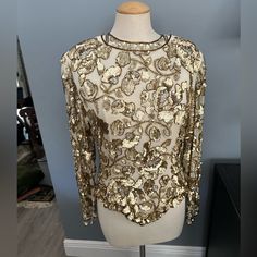 In Beautiful Condition Size Medium No Major Missing Pieces Of Sequin Or Beads Zipper Closure Shoulder Pads Perfect Amazing Vintage Festive Sequin Outerwear, Vintage Fitted Sequin Blouse, Vintage Fitted Sequin Outerwear, Vintage Beaded Long Sleeve Outerwear, Bohemian V-neck Sequin Tops, Sequin Blouse, Missing Piece, Vintage Tops, Shoulder Pads