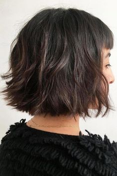 Stunning Ways To Wear Short Layered Hair ★ Bob With Undercut, Short Layered Hair, Layered Pixie Haircuts, Classic Bob Haircut, Longer Pixie Haircut, Short Shag Haircuts, Layered Bob Haircuts, Traditional Hairstyle, Tapered Haircut