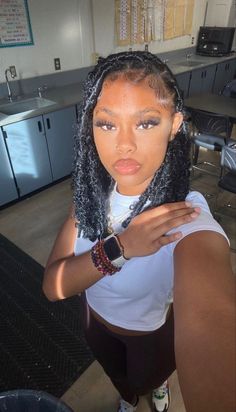 Short Hairstyle Women With Weave, Small Short Faux Locs, Jumbo Braided Hairstyles For Black Women, Short Summer Hairstyles Black Women, Faux Locs Black Women Hairstyles, Easy Protective Braid Styles, Braid And Twist Combo, Short Soft Locs Shoulder Length, Hair Styles Black Girls Ideas Braids