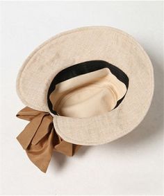 Introducing our premium linen bucket hat, designed with elegance and practicality for warm weather. Made from 100% linen, this hat offers exceptional breathability and comfort, making it the perfect accessory for summer days. Its foldable design allows for easy storage, making it ideal for travel. Features and Benefits: Material: 100% Linen; Provides a breathable and comfortable feel, perfect for summer. Adjustable Fit: The hat circumference can be adjusted to fit head sizes from 55-60 cm. Folda Flat Brim Beige Sun Hat For Picnic, Beige Sun Hat With Short Brim For Picnic, Beige Short Brim Sun Hat For Picnic, Beige Flat Brim Sun Hat For Picnic, Summer Linen Straw Hat For Beach, Linen Fedora Hat For Spring, Linen Bucket Hat For Spring, Spring Wide Brim Linen Straw Hat, Spring Linen Wide Brim Straw Hat