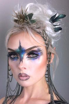 Elf Fantasy Makeup, Sorceress Makeup, Easy Halloween Hairstyles, Makeup Artistique, Viking Makeup, Halloweenský Makeup, Goddess Makeup, Halloween Hairstyles, Performance Makeup