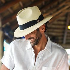 Panama Hat Style, Hat Trends, Hats For Summer, American Hat, Lifeguard Hat, Straw Panama Hat, Mens Fedora, Safari Hat, Mens Sun Hats