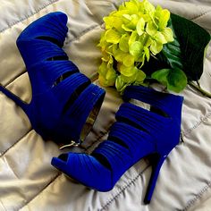 Bcbg Generation Heels Never Worn Size: Us 6/36 Blue Heels With 4-inch Heel For Night Out, Royal Blue Color, Womens Shoes Wedges, Platform Heels, Royal Blue, Color Blue, Wedges, Blue Color, Size 6