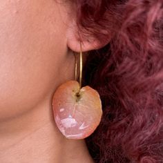 Sunset Peach bougainvillea flower earrings - delicate and translucent to elevate your bohemian chic style.  Hand-crafted from the real petals of Ibiza flowers, dipped in resin to preserve for all eternity. These earrings are more than mere accessories; they're wearable works of art, infused with the spirit of Ibiza itself.   Comes with a beautiful gift box and a card made with recycled cardboard. Handmade with love in Ibiza. Hand-crafted from real Ibiza flowers, these flower petals are hand-picked, dried and preserved in resin. Bougainvillea is an abundant flower that blooms all year round in Ibiza, and we only pick a few flowers from each tree. Suitable for pierced ears. Hoops are made with gold-plated non-allergenic nickel-free stainless steel. Very lightweight and comfortable to wear. C Peach Bougainvillea, Bougainvillea Flower, Bohemian Chic Style, Bohemian Chic Fashion, Recycled Cardboard, August Birthstone Jewelry, July Birthstone Jewelry, Zodiac Jewelry, Gifts For New Mums