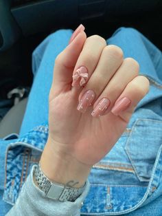 Inspiração de unhas super charmosas e delicadas #aestheticgirl #glowup #nailart #unhas #decoraçãounhas #dicas #beleza Nail Designs For Everyday, Short Acrylic Nail Designs, French Nails Design, Ombre French Nails, Tape Nail Art, Quick Nail Art, Nyc Nails, Hello Nails