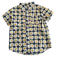 Crewcuts Daisy Print Button Down Shirt Perfect For Special Occasions. This Fun Print Is Stylish And Lightweight. Features Front Pocket. Playful Tops With Button Closure For Spring, Playful Yellow Shirt For Spring, Playful Summer Tops With Button Closure, Playful Yellow Spring Shirt, Summer Cotton Shirt With Daisy Print, Cute Blue Shirt With Button Closure, Boys Flannel, Black And White Flannel, Boys Plaid