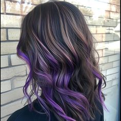 Peek A Boo Highlights, Long Hair Color Ideas, Caramel Hair Color Ideas, Redhead Costume, Purple Blonde Hair, Caramel Hair Color