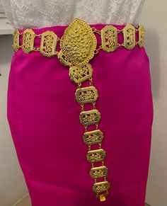 Traditional belt Condition: New Color: Gold Length: 42 inches Quantity: 1 pc Please contact us if you want extra size or any question we are here to help you! Thank you for visiting! Have a nice day! Luxury Handmade Traditional Belts, Gold Embroidered Belt For Party, Gold Embroidered Party Belt, Gold Adjustable Embroidered Belt, Adjustable Gold Embroidered Belt, Adjustable Embroidered Gold Belt, Traditional Belt, Have A Nice Day, Women's Costumes