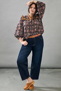 Jean Styles, Body Positive Fashion, New Jean, Plus Size Fall Outfit, New Jeans Style, Personal Style Inspiration, Over 50 Womens Fashion, Mid Size, Curvy Outfits