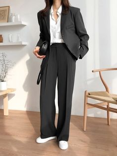 Gender Neutral Pant Suit, Black Coat And Pants Women Formal, Women In Pant Suits, Black Office Lady Sets For Office Wear, Black Office Lady Sets, Black Spring Office Suit, Office Wear Sets With Pockets And Long Sleeves, Black Office Lady Pantsuit, Long Sleeve Sets With Pockets For Office