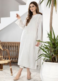 White Long Kurta – Purple Haze Design Studio Off White Chanderi Kurta With Long Sleeves, White Cotton Silk Salwar Kameez For Spring, Off White Long Sleeve Chanderi Kurta, White Cotton Silk Kurta With Chikankari Embroidery, White Chikankari Embroidery Cotton Silk Kurta, White Cotton Silk Kurta With Dupatta, Elegant White Kurta With Embroidered Border, Off White Cotton Kurta With Naqshi Detailing, Cotton Kurta In Off White With Naqshi Detail