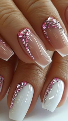 Nail Designs With Gems, Simple Nail Art Ideas, Gem Nail Designs, French Manicure Nail Designs, Daisy Acrylic Nails, Nail Parlour, Fingernail Art, Bridal Nails Designs, French Designs