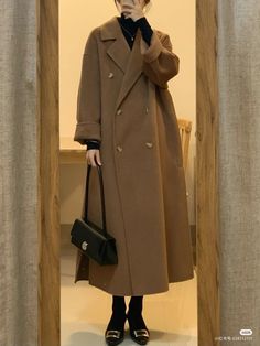 Long Winter Coats Women, Wool Coats, Long Winter Coats, Long Coats, Long Coat Women, Muslim Fashion Outfits, Long Trench, Korean Girl Fashion