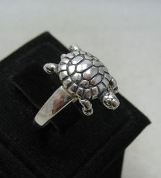 Sterling silver ring 925/1000, turtle. Stamped 925. Approximate weight 3.1 grams. Dimensions 1.7x1.0cm (0.68x0.40 inches). All our jewels are made from solid sterling silver 925/1000 and are carefully crafted by hand in our family workshop. We dispatch your orders in 5 working days, worldwide and the postage is $5. We ship registered priority mail. Please allow 5-7 working days for delivery in Europe and 10-15 working days outside Europe. For any questions - please do not hesitate to contact me! Silver Sterling Silver Turtle Jewelry, Sterling Silver Turtle-shaped Rings, Handmade Sterling Silver Turtle Jewelry, Handmade Turtle-shaped Sterling Silver Jewelry, Sterling Silver Ring, Bulgaria, Silver 925, Statement Rings, Silver Ring