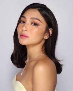 Nadine Lustre Makeup, Classy Makeup, Brown Hair Inspo, Graduation Makeup, Nadine Lustre, Fresh Makeup, Makeup Tutorial Eyeliner, Faded Hair, Natural Wedding Makeup