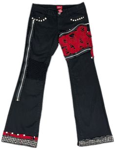 Fitted Emo Pants For Fall, Grunge Style Fitted Straight Leg Pants, Grunge Straight Leg Pants For Concert, Grunge Straight Leg Bottoms For Alternative Fashion, Fitted Grunge Bottoms For Streetwear, Alternative Style Black Pants With Zip Fly, Punk Style Straight Leg Pants For Fall, Edgy Straight Leg Jeans For Concert, Fitted Punk Style Pants For Concerts