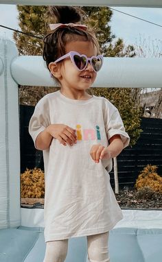 Mad this for mini tee! The mini tee features block lettering on a cream background. Want to have a matching moment? Grab the mama color block tee. TTS SIZING GUIDE: 2T: 22” bust and 15.25” length 3T: 24” bust and 15.5” length Playful White T-shirt For Everyday, Spring Letter Print T-shirt For Playtime, Playful Summer T-shirt For Playdate, Beige Short Sleeve Tops For Playtime, Cute Cream Tops With Letter Print, Playful Letter Print Tops For Everyday, Playful Everyday Tops With Letter Print, Casual T-shirt For Playdate, Cream Short Sleeve Top For Playtime