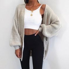 Batwing Sweater, High Street Fashion, Tumblr Outfits, Outfit Jeans, Trendy Fall Outfits, Cute Fall Outfits, Solid Clothes, Fashion Mode