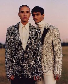 Attitude Magazine, Men's Tuxedo, Bjd Clothes, Aesthetic Fits, Prom Suits, Futuristic Fashion, Men Shirt, Suit Fashion