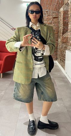 Maximalist Men Outfit, Japanese Street Fashion Fall, Sweater Vest Outfit Street Style, Jorts Fall Fit, Jorts Autumn Outfit, Rooftop Drinks Outfit, Tokyo Club Outfit, Eclectic Minimalist Fashion, Maximalist Fashion Outfits