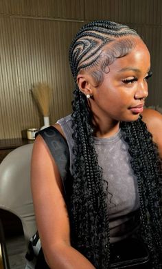 Corn Row Outfits, Chukwu Hairstyle, Boho Feedin Braids, Cornrows Boho Braids, Cornrow Twist Braids Hairstyles, Stitch Braids Cornrows With Curls, Boho Cornrows Braids, Boho Braids Cornrows, Cornrows Patterns