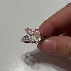 My Melody Ring Size 7/8. Brand New Without Packaging And Hasn’t Been Worn. Please Let Me Know If You Have Any Questions, Offers, Or Trades. My Melody Ring, Rings Hello Kitty, Twin Platform Bed Frame, Hello Kitty Jewelry, Twin Platform Bed, I'm Broke, Stuff I Need, Cute Rings, Ring Color