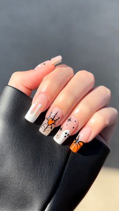 Cute Halloween Nails Acrylic Almond, Cute Halloween Gel Nail Designs, Simple Halloween Nails Short Coffin, Cute Acrylic Nails For Halloween, Simple Halloween Nails Design, Fall Nails With Trees, Acrylic Nail Designs Fall Colors, Clear Acrylic Nails Halloween, Cute Fall Nails Coffin Shape