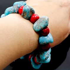 ✦Gemstone: Natural Kingman Turquoise, Coral ✦Color: Blue, Red ✦Shape: Nugget ✦Length: 6''-8'' ✦Bead Size: Big Rough Nugget:25x17x6mm Small Rough Nugget:17x12x7mm Red Coral:11x7mm ✦Weight: 355.5ct ✦QTY: 1 pcs / package ♕Beautiful & High Quality Findings♕ You will receive the same quality has you see in picture. CLICK BELOW TO CHECK ALL OUR BEAUTIFUL GEMSTONE BRIOLETTES. https://www.etsy.com/shop/TurquoiseFactory?ref=seller-platform-mcnav Color may vary slightly due to your monitors' color cal Red Gemstone Beaded Bracelet Bohemian Style, Red Bohemian Beaded Gemstone Bracelet, Nugget Bracelet, Healing Gemstone Bracelets, Reiki Jewelry, Amazonite Bracelet, Kingman Turquoise, Stretchy Bracelets, Christmas Gift Jewelry