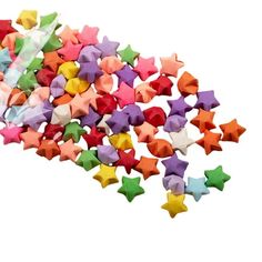 many different colored stars are scattered together