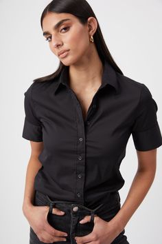 Sleek Slim Fit Tops For Workwear, Sleek Slim Fit Tops For Work, Fitted Tops With Shirttail Hem For Workwear, Classic Fitted Blouse For Everyday, Fitted Shirttail Hem Top For Office, Sleek Fitted Top For Business Casual, Modern Fitted Blouse With Shirttail Hem, Fitted Business Casual Tops With Shirttail Hem, Casual Black Short Sleeve Shirt With Button Closure