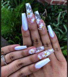 👑✨FOLLOW @saltteaa for more FABULOUS PINS!!✨👑. Nagel Tips, Happy Nails, Daisy Nails, Nail Candy, Design Nails, Uñas Acrilicas