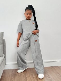 Tween Girls' Casual Loose Drop Shoulder Patch Sweatshirt And Pleated Sweatpants 2 Piece Outfit, Back To School Grey Casual  Long Sleeve Knitted Fabric Letter,Plain  Medium Stretch  Tween Girls Clothing, size features are:Bust: ,Length: ,Sleeve Length: Casual Short Sleeve Sets For Fall, Casual Solid Color Matching Pant Set, Fall Cotton Sets With Short Sleeves, Casual Gray Short Sleeve Sets, Gray Casual Short Sleeve Sets, Gray Short Sleeve Casual Sets, Casual Cotton Sets Plain, Casual Playwear Sets For Fall, Patch Sweatshirt