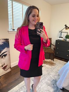 Work Black Dress, Choir Outfits, Black Dress Office, Capsule Wardrobe For Work, Pink Blazer Outfit, Office Outfit Inspiration, Wrap Over Dress, Workwear Outfits, Outfit Petite