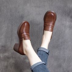 Gender: Women Item Type: Shoes Main Material: Cow Leather Style: Casual, Classic, Retro Season: Spring, Summer, Autumn Heel Type: Wedge Upper Material: Cowhide Outsole Material: Rubber Heel Height: Mid-Heel (3-5 cm) Color: Black, Brown Size: 35,36,37,38,39,40 Size Length cm inch 35 22.5 8.86 36 23 9.06 37 23.5 9.25 38 24 9.45 39 24.5 9.65 40 25 9.84 Office Heels With Round Toe And Slip-on Fit, Slip-on Heels With Round Toe For Office, Office Heels With Slip-on Fit And Round Toe, Slip-on Round Toe Heels For Office, Leather Platform Loafers With Wedge Heel For Office, Casual Office Wedge Heels, Casual Brown Court Shoes For Office, Casual Almond Toe Court Shoes For Office, Brown Round Toe Court Shoes For Office