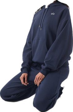 Alo Yoga Athleisure Hoodie With Kangaroo Pocket, Alo Yoga Long Sleeve Sweatshirt With Kangaroo Pocket, Alo Yoga Hoodie Sweatshirt With Kangaroo Pocket, Alo Yoga Hoodie With Kangaroo Pocket For Loungewear, Alo Yoga Sporty Hoodie With Kangaroo Pocket, Casual Relaxed Fit Alo Yoga Hoodie, Alo Yoga Casual Relaxed Fit Hoodie, Alo Yoga Fall Hoodie With Ribbed Cuffs, Alo Yoga Relaxed Fit Hoodie With Ribbed Cuffs