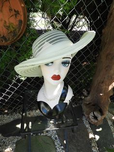 Vtg White Mesh Lades Hat|1970's Style Bridesmaid Hat|Kentucky Derby White Hat  Inside Circumference 22" This is a lovely vintage styled white mesh hat.  It is very much a Bridesmaid style hat from the 1970's Boho period.  There is nylon banding here and a pom pom in the back.  It's in great condition with timeless style.  No label here although I suspect it to be a more recent hat.  I love that this hat looks great from every angle. Perfect for a Costume, Wedding or just a day out. Domestic Ship Vintage Wide Brim Sun Hat For Wedding, Vintage Brimmed Sun Hat For Wedding, Vintage Fitted Sun Hat For Kentucky Derby, Vintage Fascinator For Garden Party, Retro Costume Hats And Headpieces For Church, Retro Wide Brim White Hat, Retro Wide Brim Cream Hat, Retro Summer Wedding Hats, Retro White Wide Brim Hat