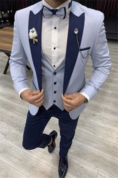 Blue Tuxedo Wedding, Designer Tuxedo, Prom Men, Light Blue Wedding, Pants Gift, Man Blazer, Slim Fit Tuxedo, Prom Suits, Party Suits